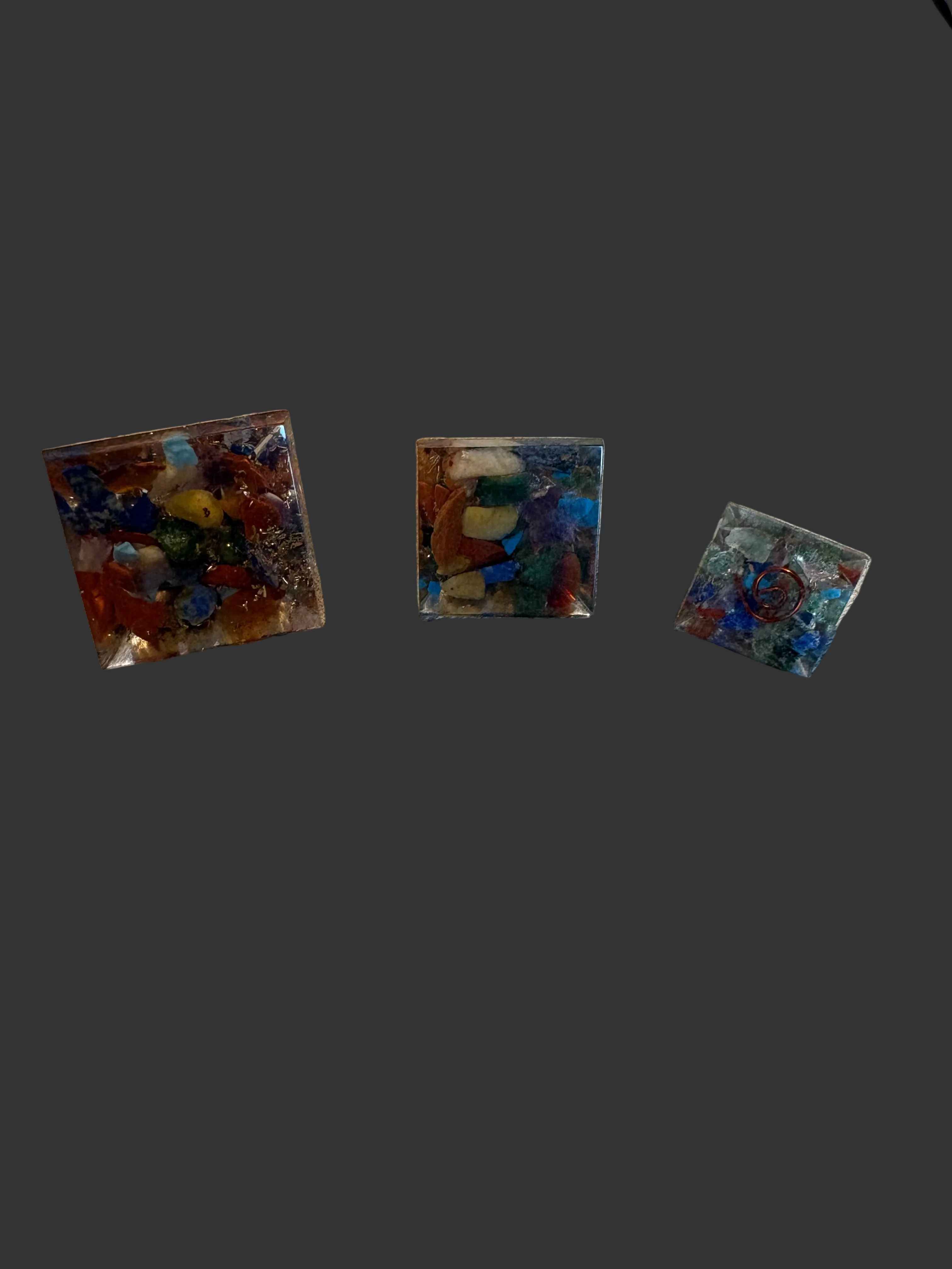 Mixed Stone Pyramid set